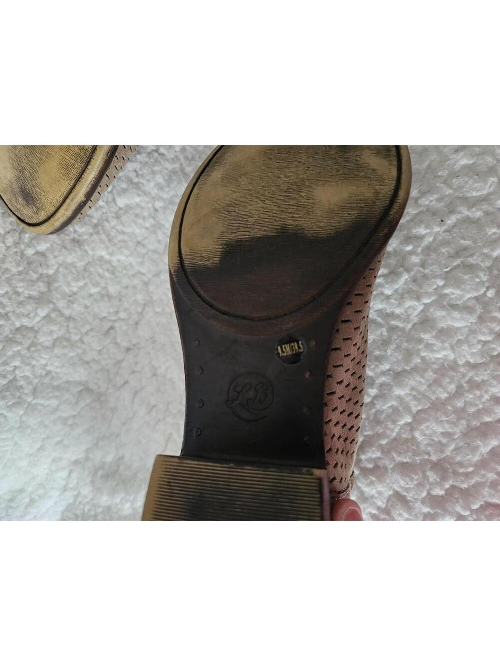 Women's Lucky Brand Leather Ankle Boots Short Slip On Size 9.5 M Beige Comfort - Picture 15 of 15